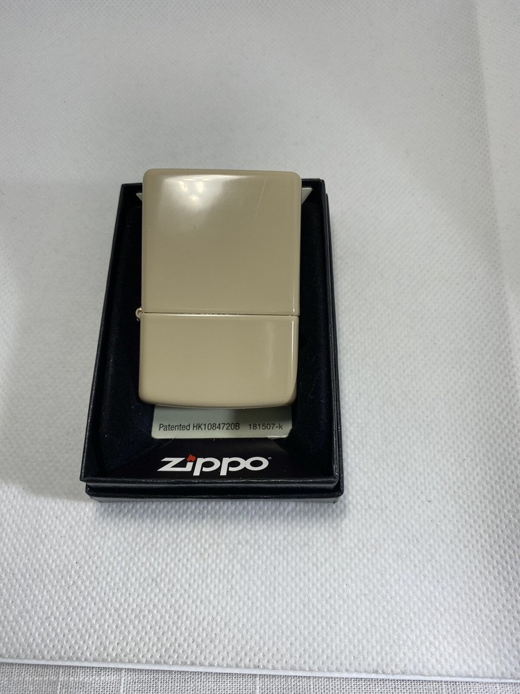 Zippo Flat Sand Lighter (See Description)