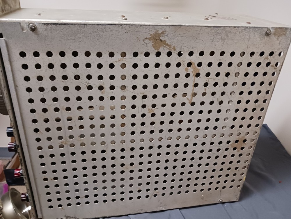 Vintage HP Hewlett Packard Oscilloscope Model 122AR Rack Mount