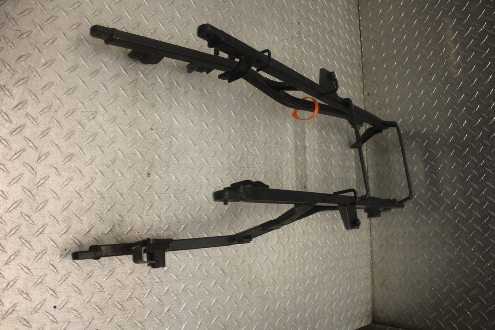 2005 SUZUKI VSTROM 1000 DL1000 REAR SUBFRAME BACK SUB FRAME