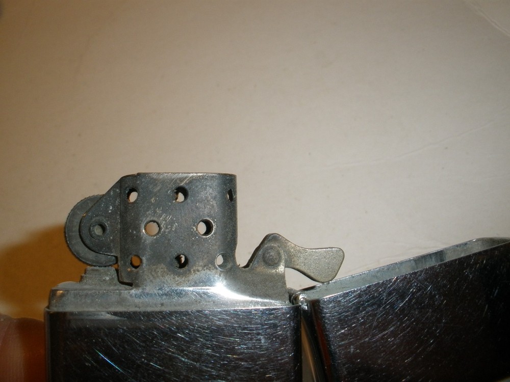 Zippo Silver Tone Lighter Empty (18)