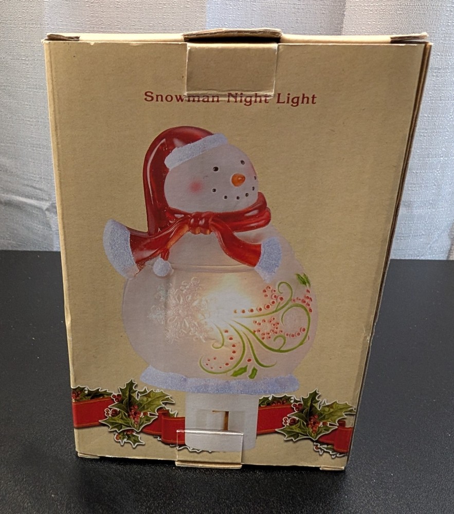 Cracker Barrel Snowman Night Light Home Decor Plug-In With Original Box Works