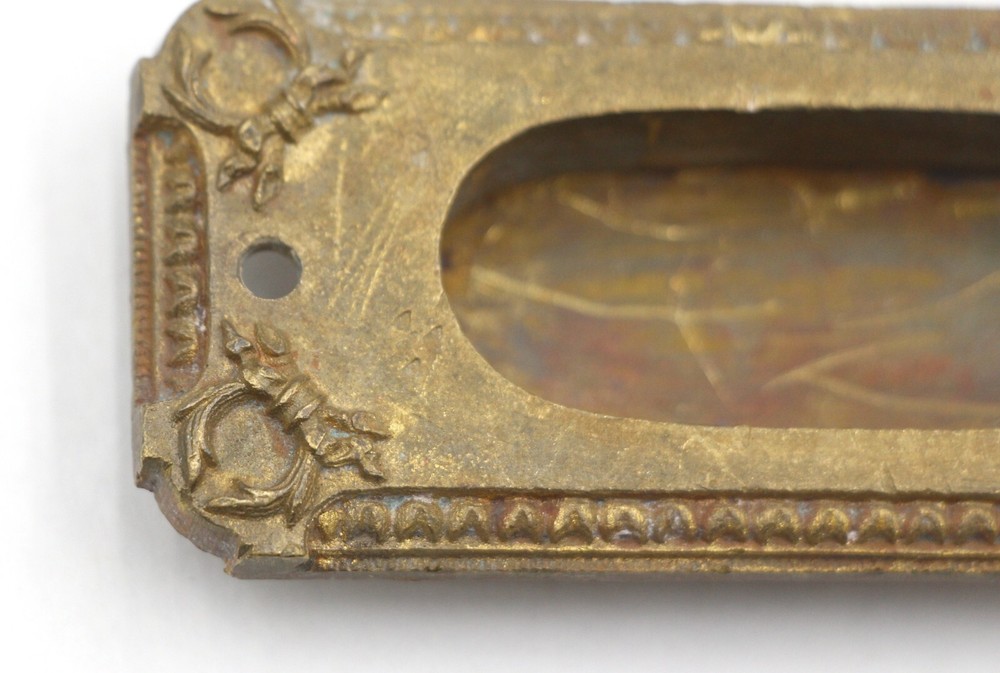 Victorian 3.75 in. Cast Brass Rectangular Window Sash Lift