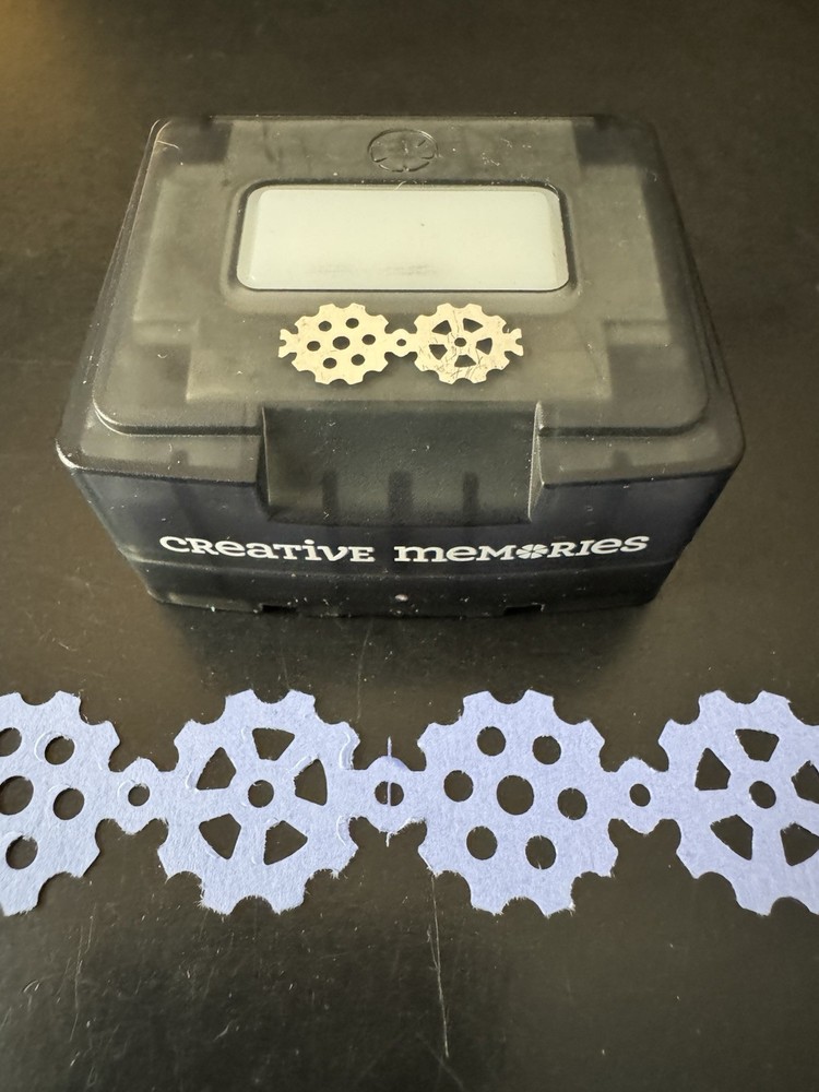 Creative Memories Gear Chain Border Maker Cartridge