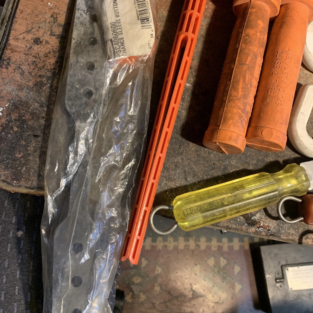 LOT OF LINESMAN TOOLS