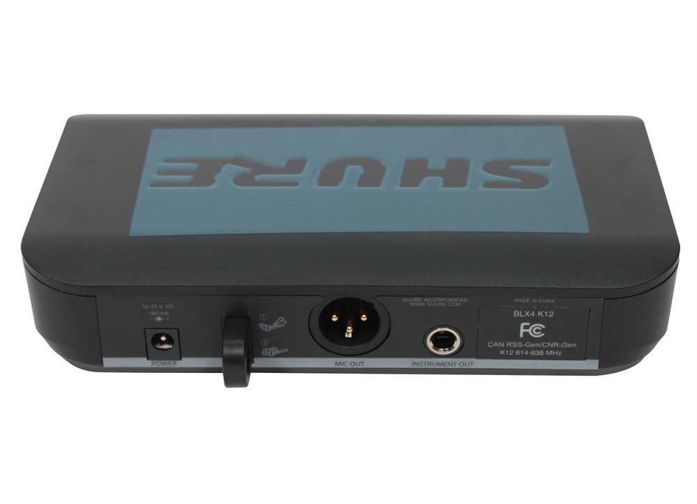 Shure BLX14 Wireless Beltpack System w/ Tan Earset Headset Microphone Mic