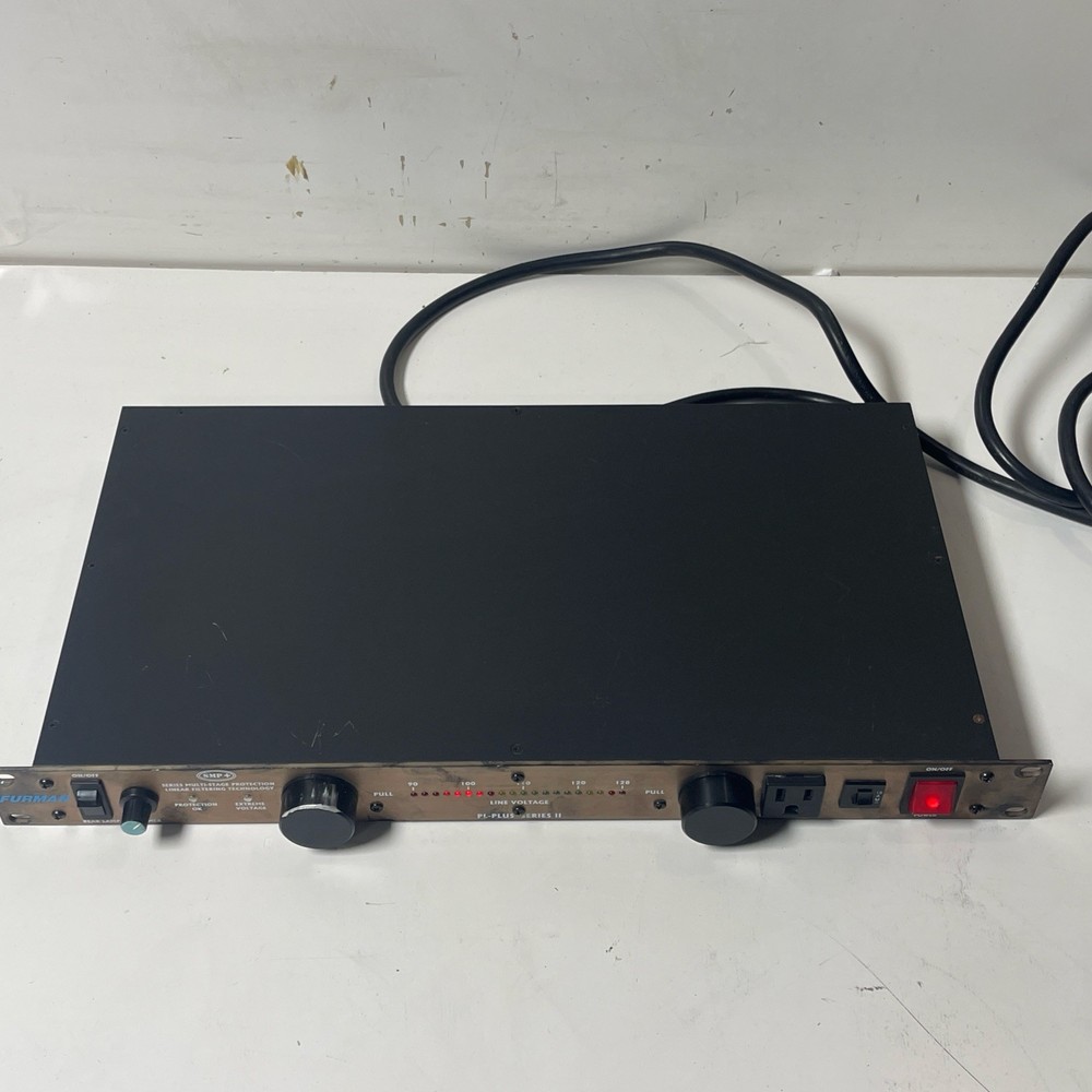 Furman PL-PLUS Series ll Power Conditioner