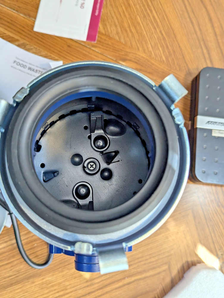 "Read" Project Source Corded 3/4-HP Noise Insulation Garbage Disposal Motor