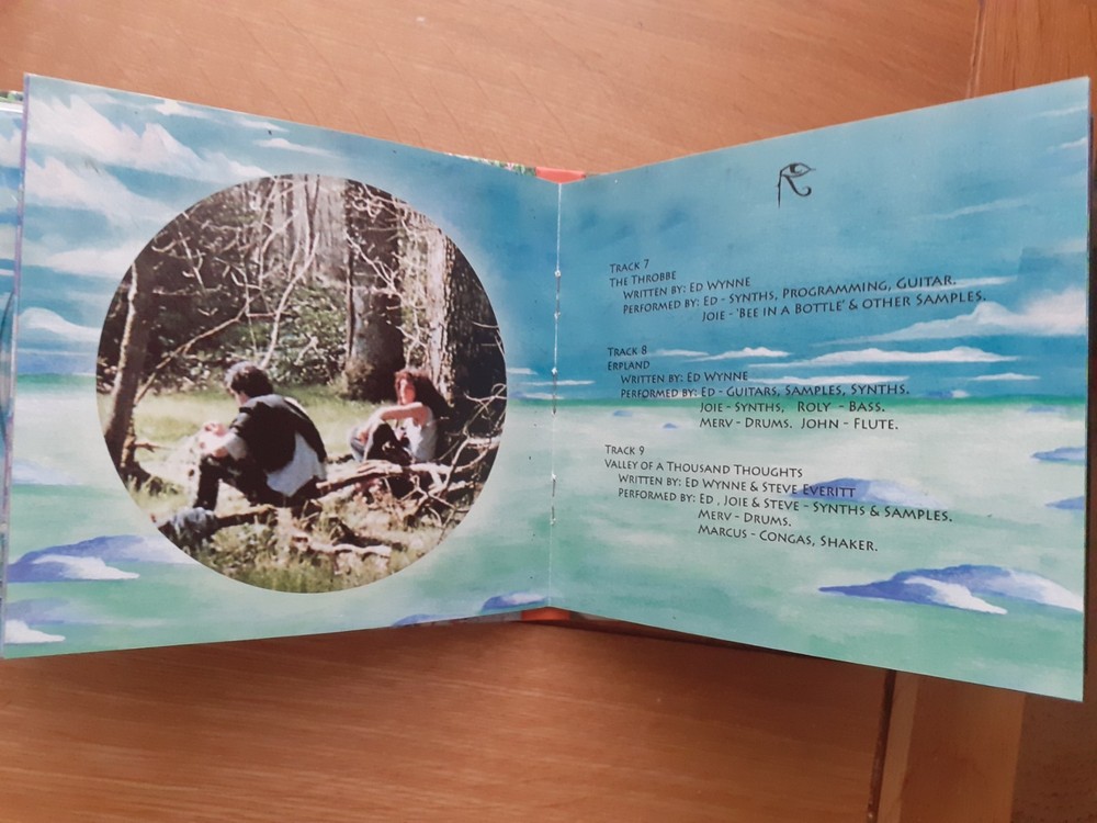 Ozric Tentacles - Erpland . DVD + CD + Booklet. All Mint