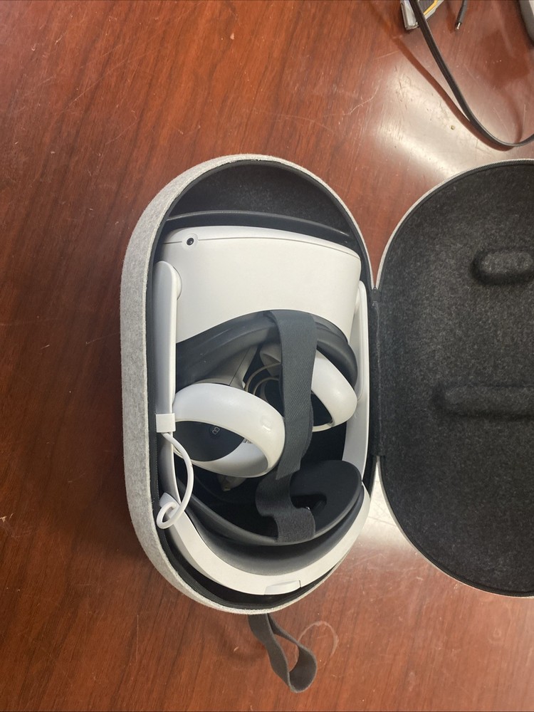Oculus Quest 2 Bundle