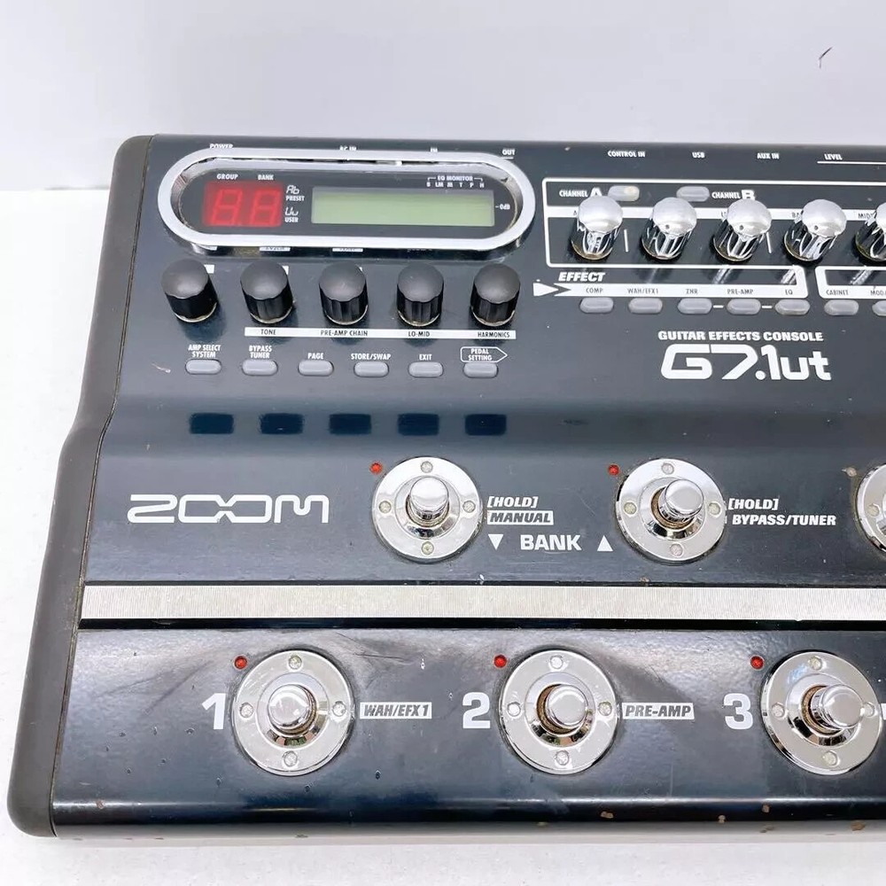 ZOOM G7.1ut Guitar Effects Console Processor TESTED EXCELLENT w/ Adapter