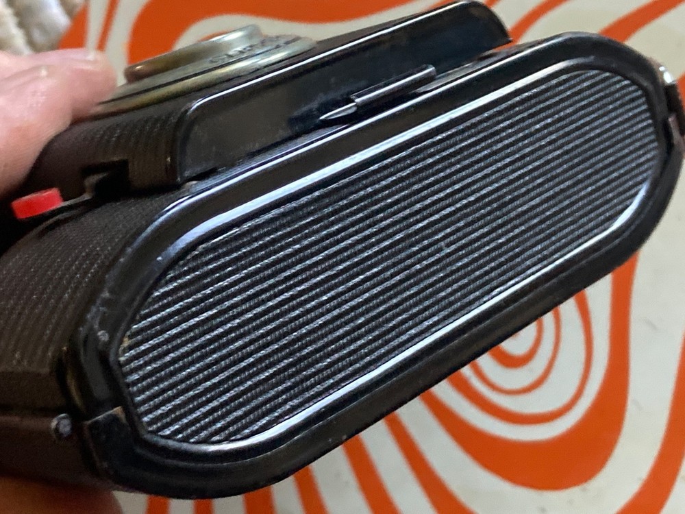 Vintage AGFA ANSCO Clipper 645 Point & Shoot Camera, Shutter Works