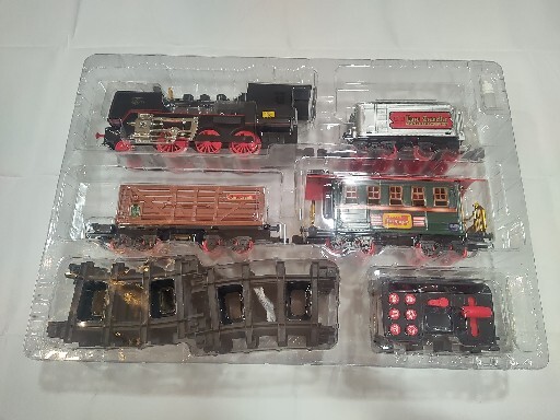 Amazon Basics Remote Control Battery Operated Hobby Set