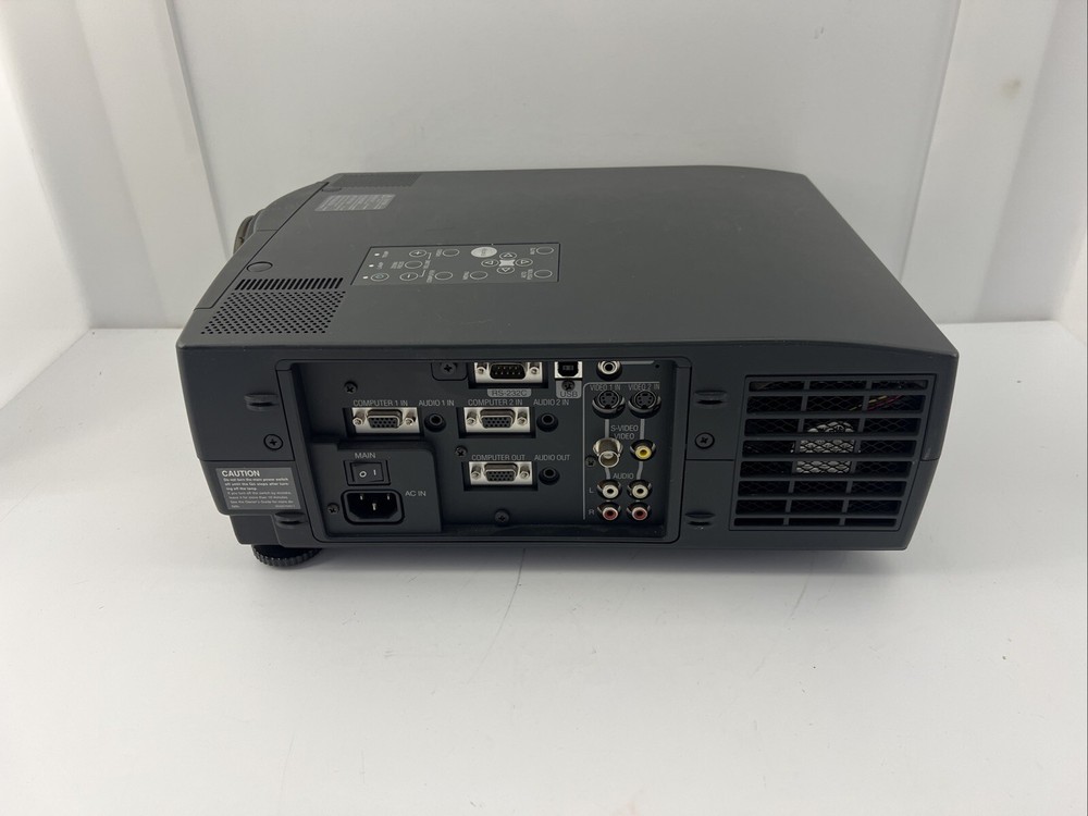 MITSUBISHI X300 LCD Projector User Manual, Cables Tested & Working