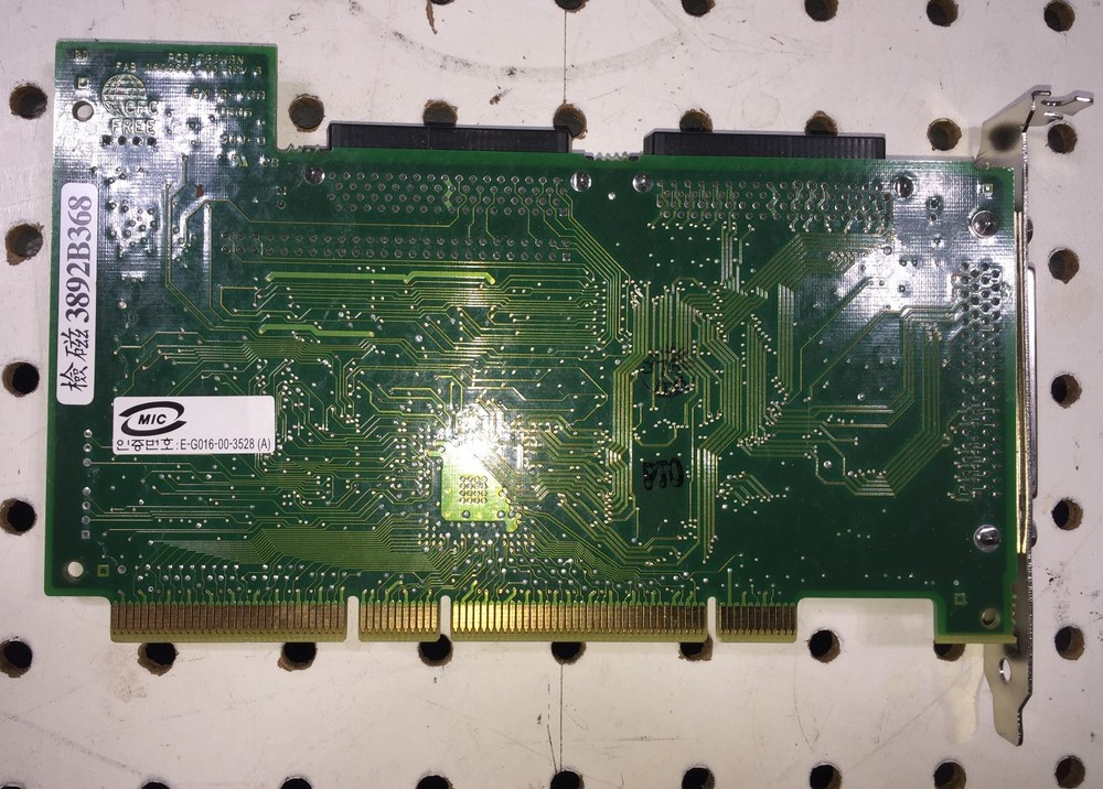 Adaptec ASC-29160 64-Bit SCSI Interface Controller Adapter card