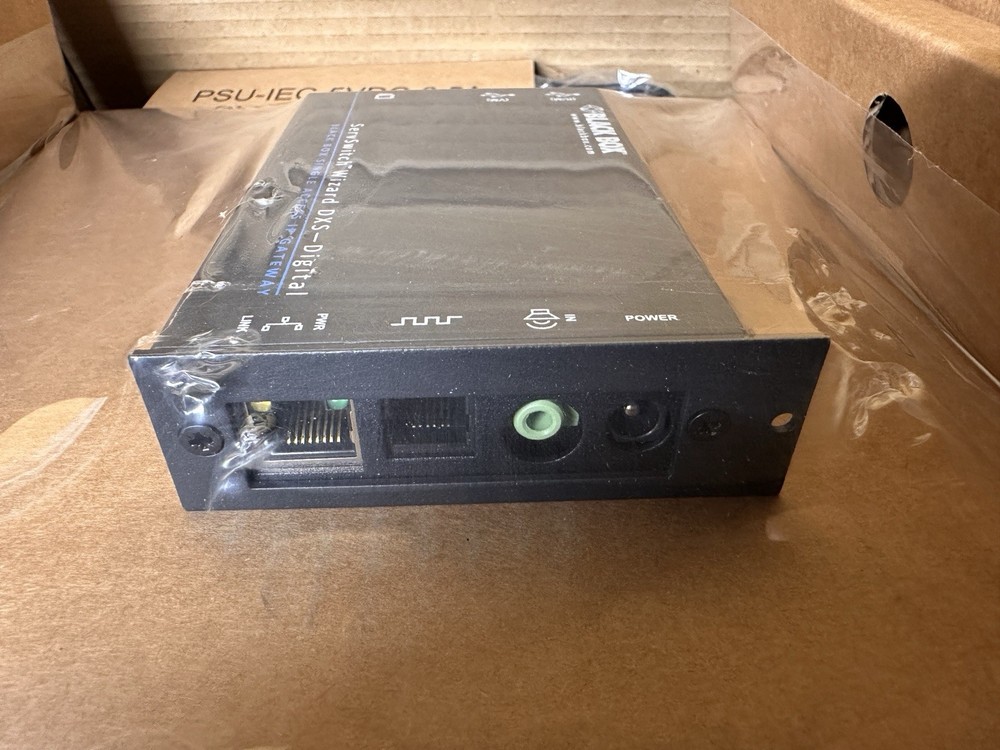 Black Box ACR101A-DVI Wizard IP DXS Gateway, Single Server, DVI-D
