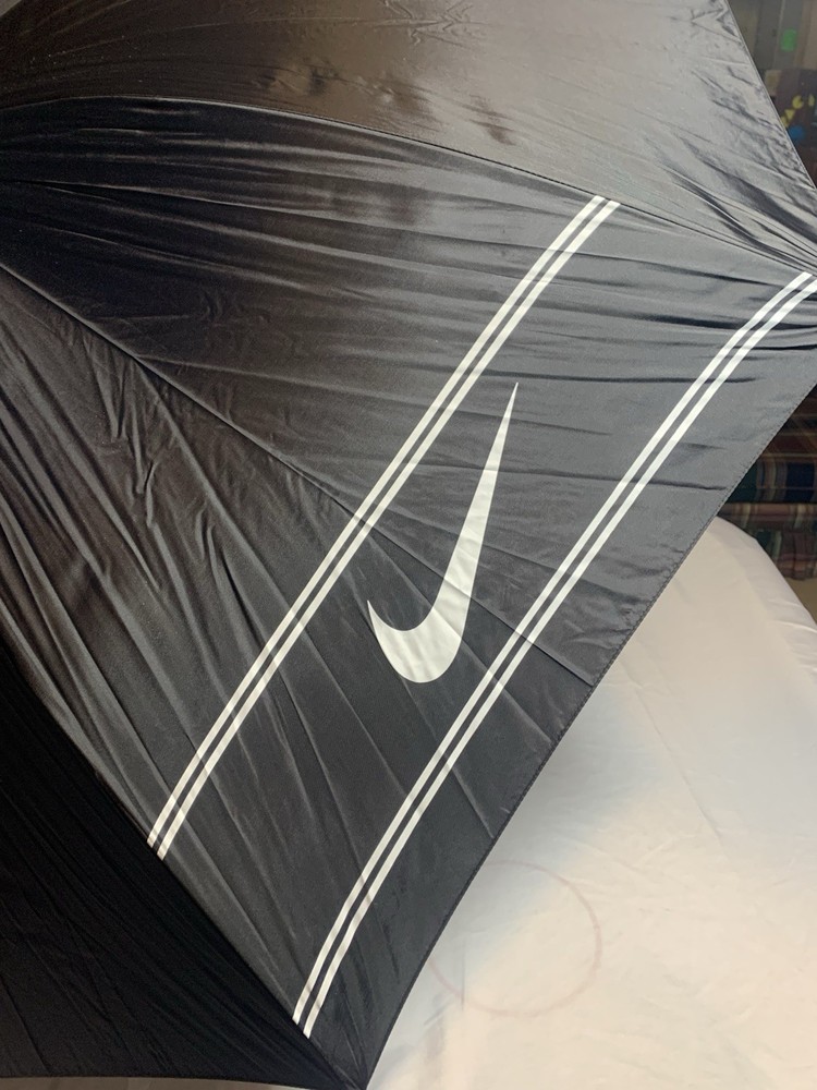 Nike Buick golf umbrella