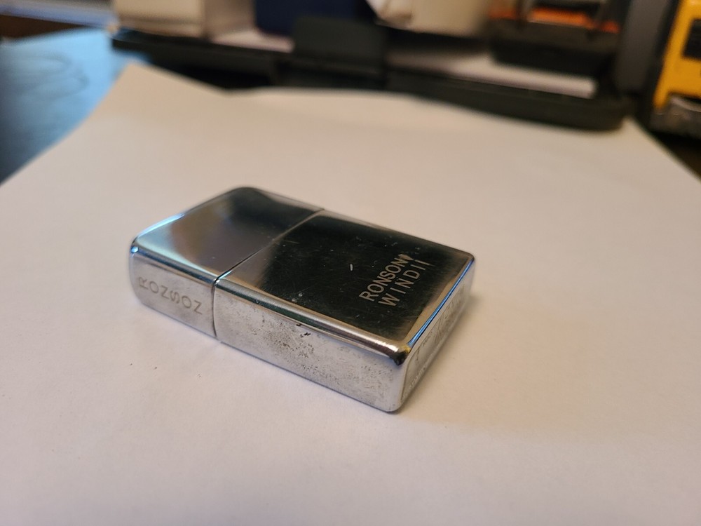 Vintage RONSON Wind II Pocket Cigarette Lighter