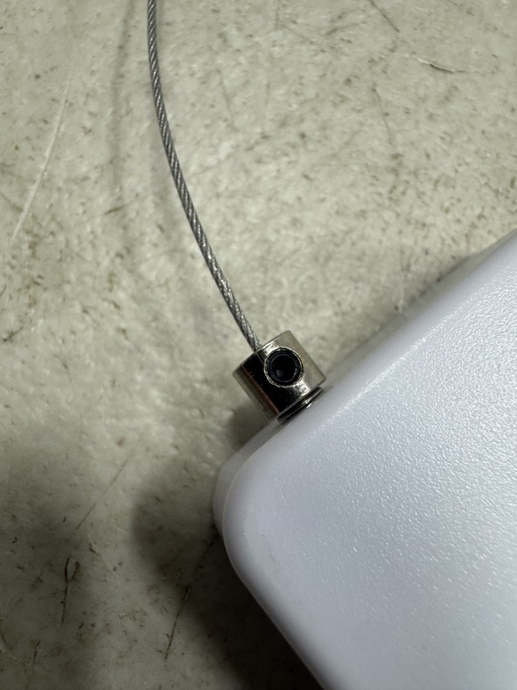 Retractable Cable Lock,Remote Control Anti-Lost 4.3 ' Rope 250g White 3pcs