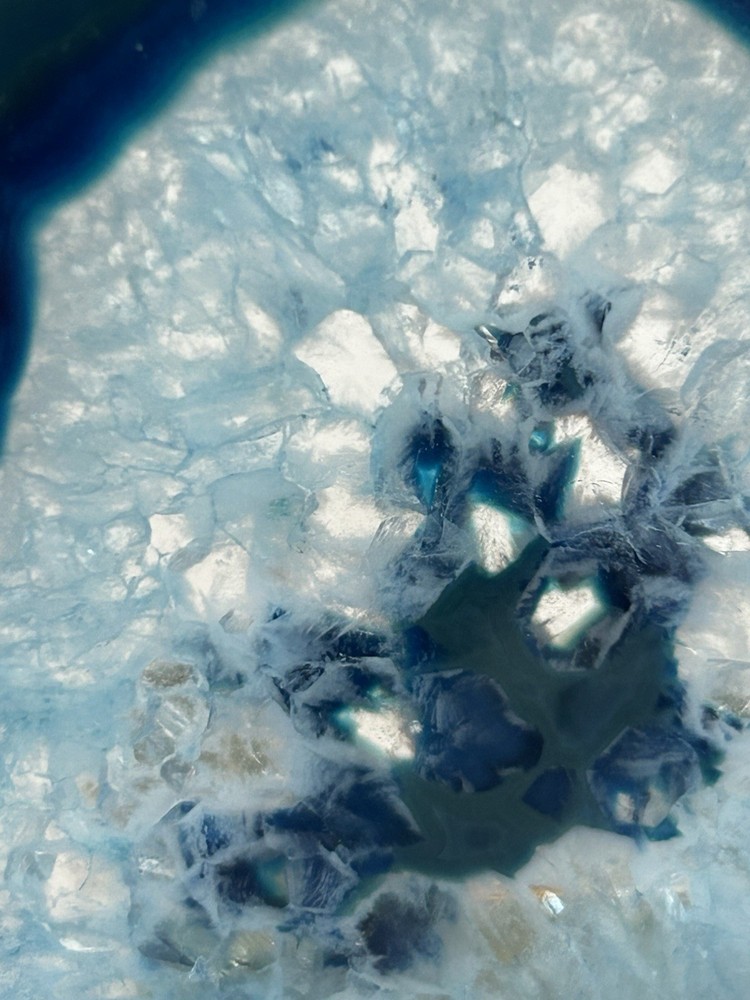 Geode Night Light Blue