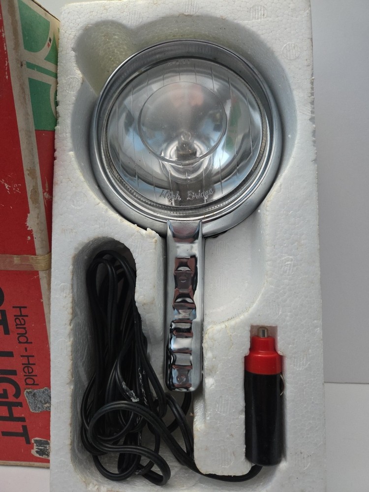 VINTAGE WOOLWORTH CHROME HAND HELD SPOTLIGHT LAMP w/box Tested Works