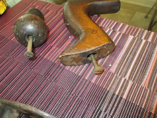 Unmarked Wood plane