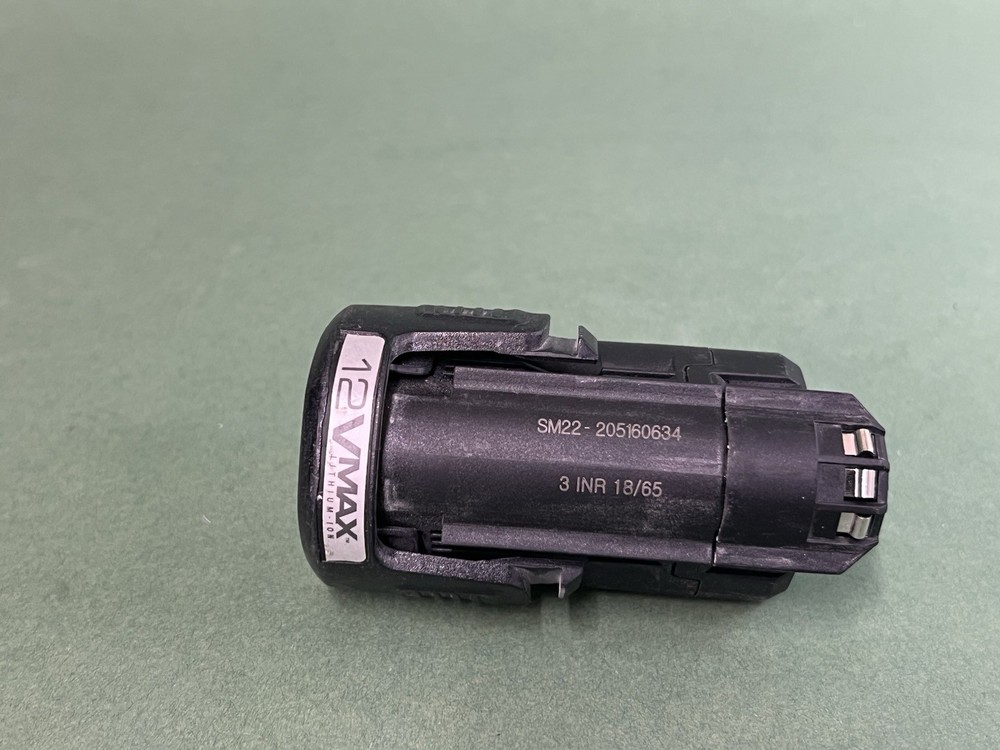 DREMEL 8220 Cordless Rotary Tool With Unknown Condition Battery
