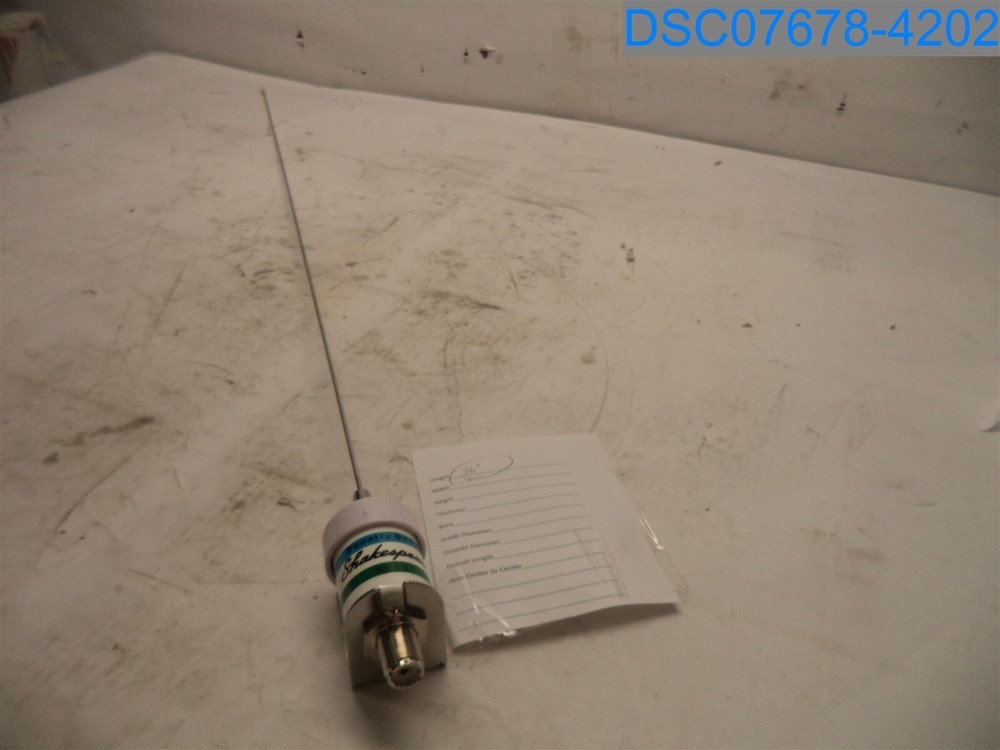 Shakespear: Squatty Body, Antenna, 5215, Length= 36"