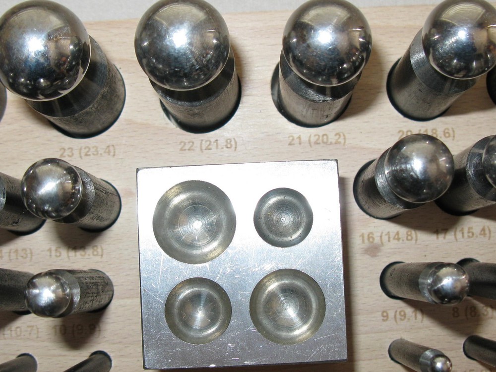26 PIECE DAPPING BLOCK DOMING PUNCH TOOL SET JEWELRY MAKING TOOLS