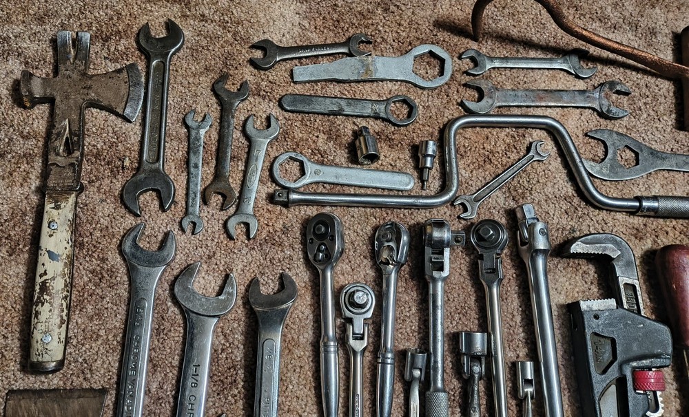 Large Lot of Hand Tools, Hammers, Pipe and Other Wrenches READ DESCRIPTION!