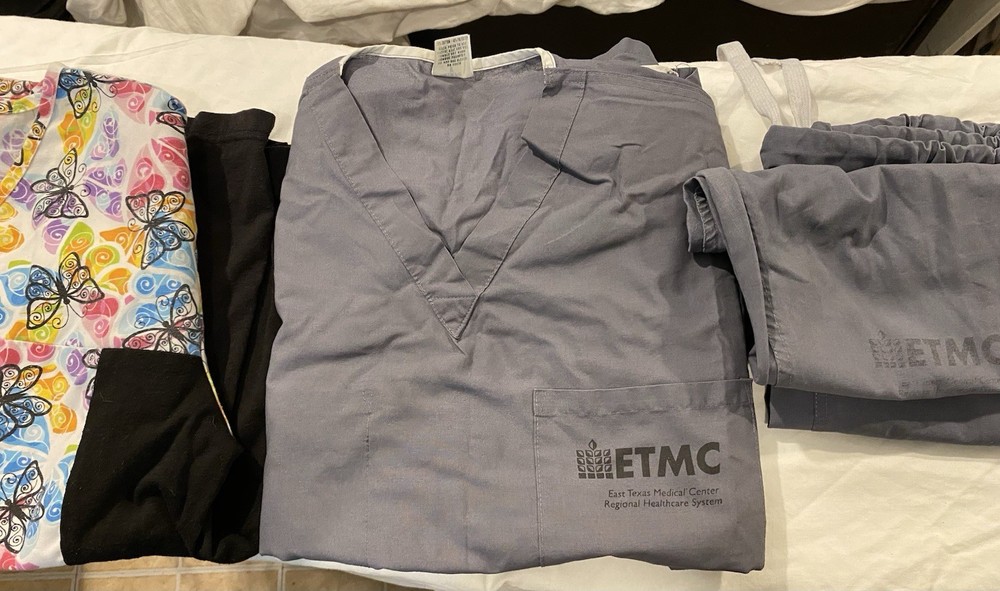 Small Scrub Set Plus Small Top