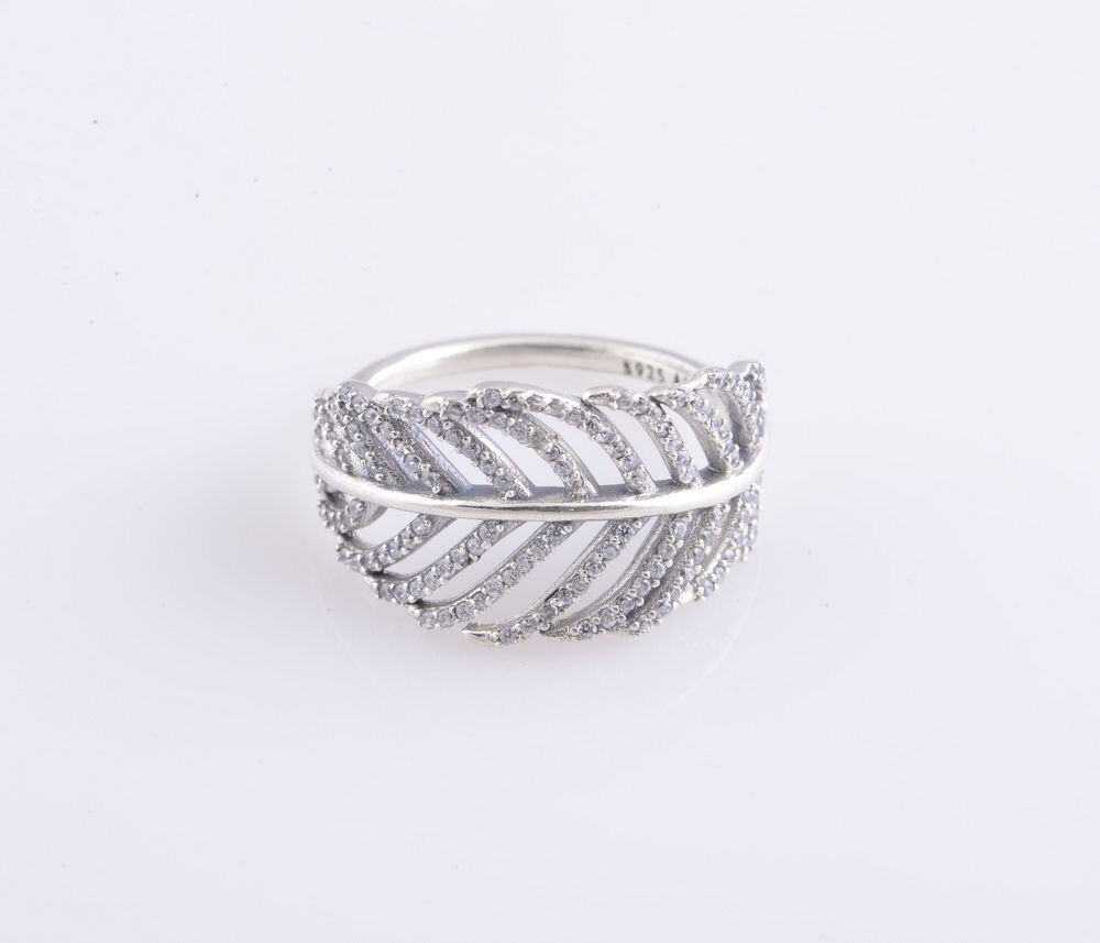 Size 8.5 Authentic PANDORA Light As a Feather S925 Silver Ring NEW w/ BOX
