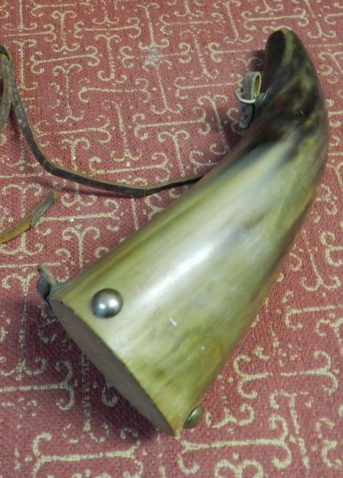 VINTAGE MUZZLE LOADING POWDER HORN WITH WEATHERED FRAYING LEATHER STRAP