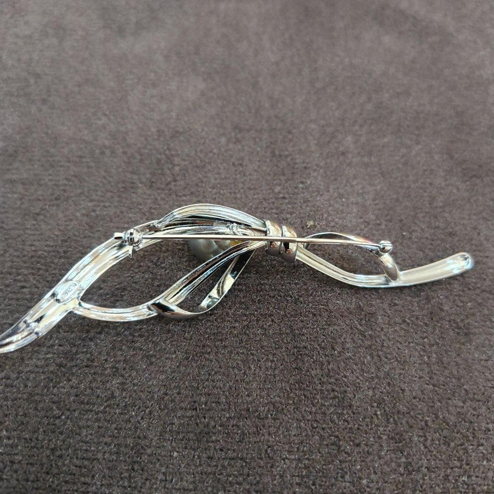 Silver Pearl Brooch Japan Made Used/Pre-owned