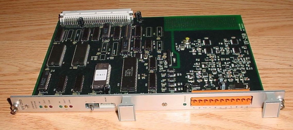 UNIWIRE SYSTEM UV-250 VME INTERFACE BOARD