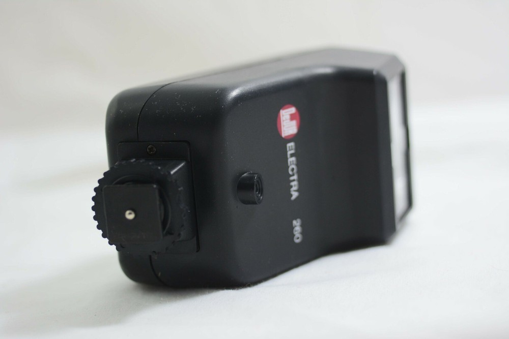 DEJUR ELECTRA 260 CAMERA FLASH (NEW IN BOX)