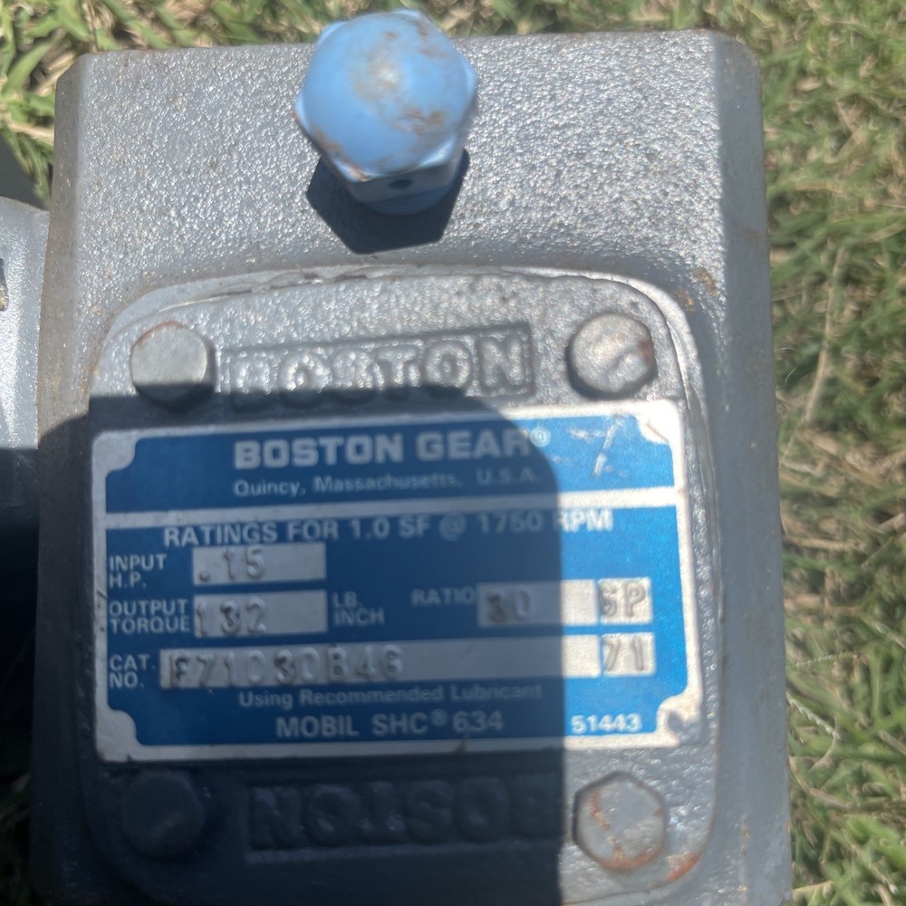 NEW NO BOX BOSTON GEAR INPUT .15 Output 137