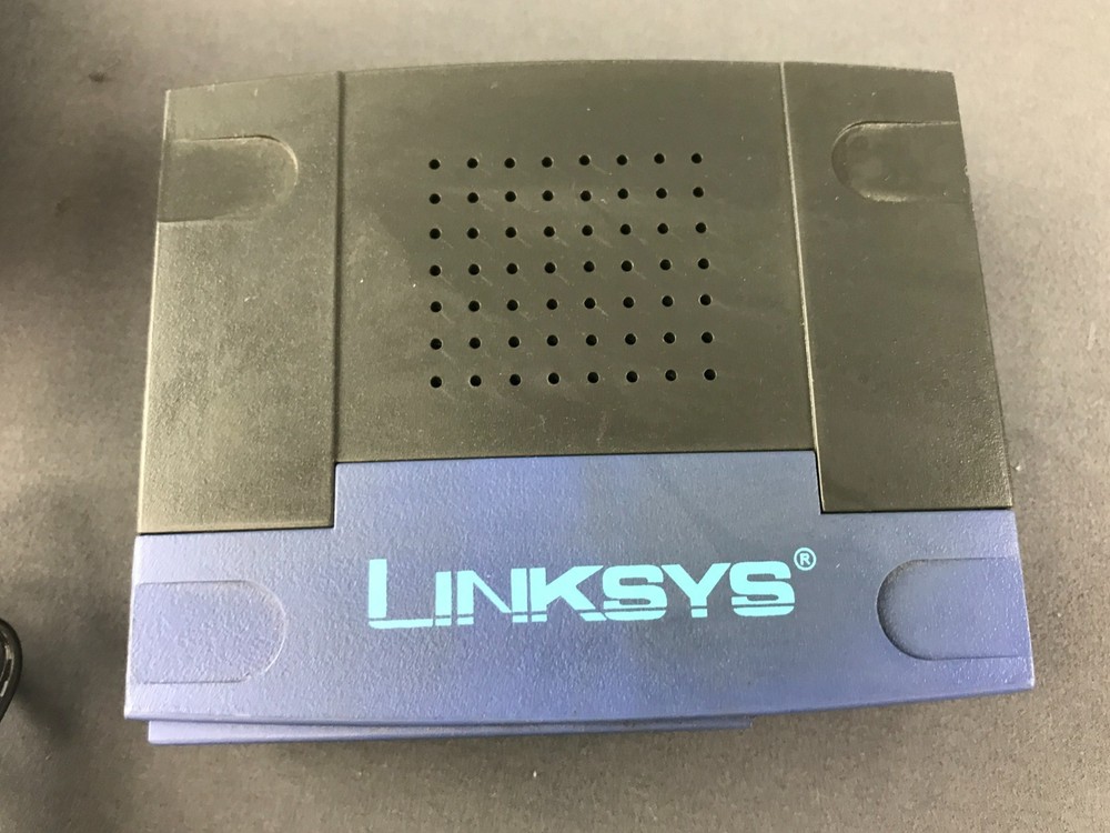 Linksys EtherFast EZXS55W 5-Port Workgroup Switch Hub Cisco Systems