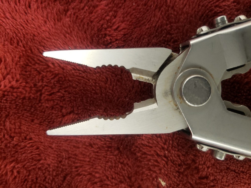 🔪🔪🔪 Gerber Multi Tool Needlenose MP400 with scissors 4sw