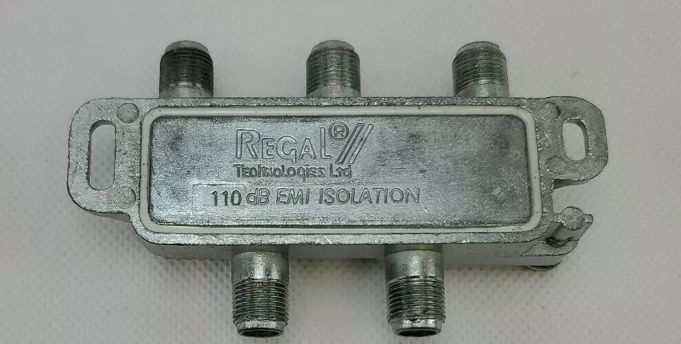 Regal GRS4DGH 4-Way Splitter