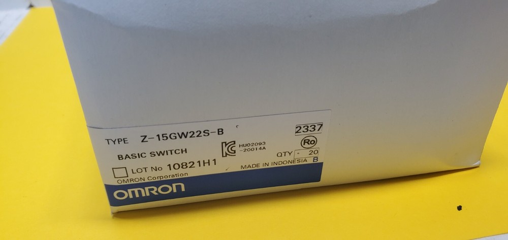 LOT 20 Omron 15A Z-15GW22S-B Basic Switch With Short Hinge Roller Lever