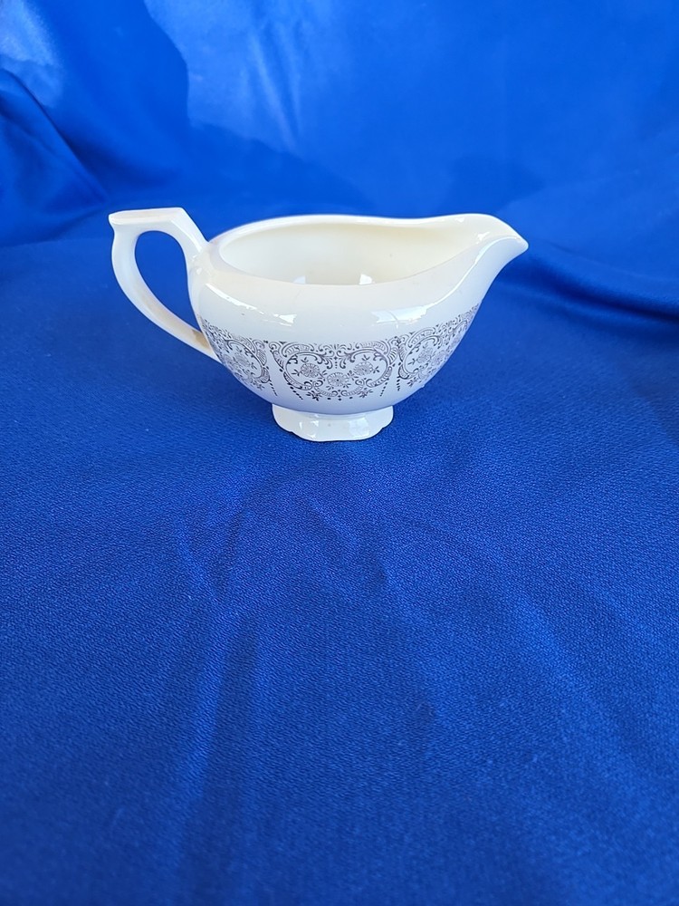 Empress Chantilly Creamer