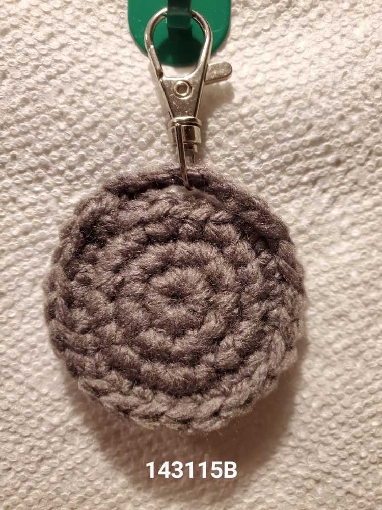 Handmade Crochet Clip-on Quarter Keeper - Round