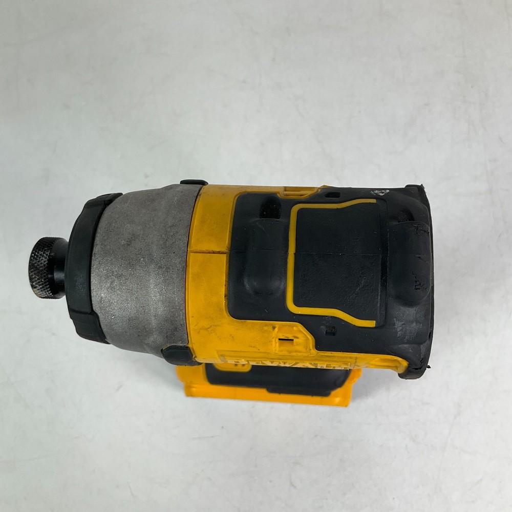 DeWalt DCF809 Atomic 20V Max Brushless Compact 1/4" Impact Driver 4Ah Battery
