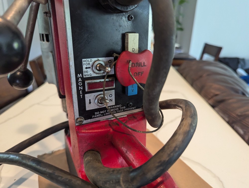 Milwaukee 4201 Electromagnetic Drill Press Base with 4262-1 Drill Motor