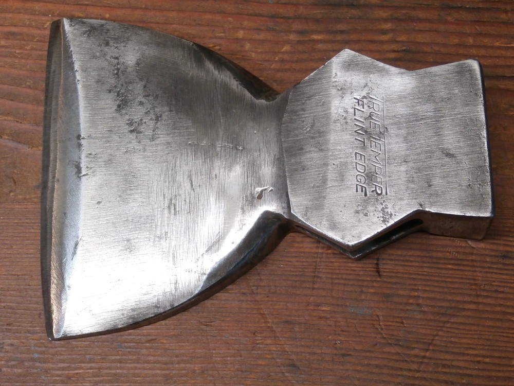 Vintage TRUE TEMPER *FLINT EDGE* 2 1/4 # Hewing Hatchet/Axe