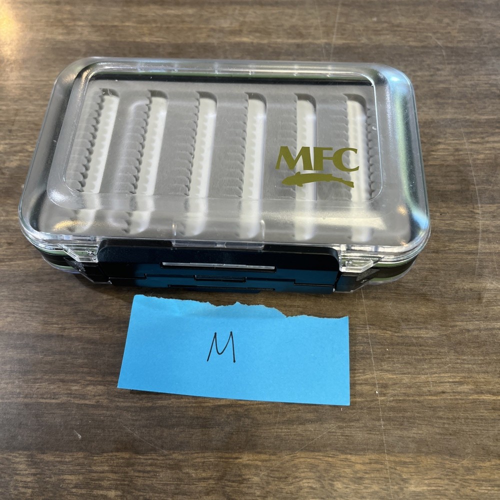 MONTANA FLY CO. LIGHT WEIGHT FLY BOX *NEW*