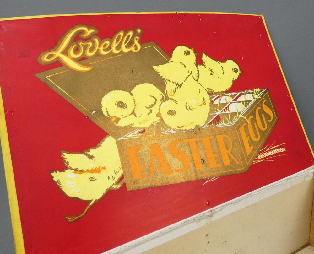 Vintage Lovell's Easter Eggs and Easter Chicks delivery display box c1960 #95098