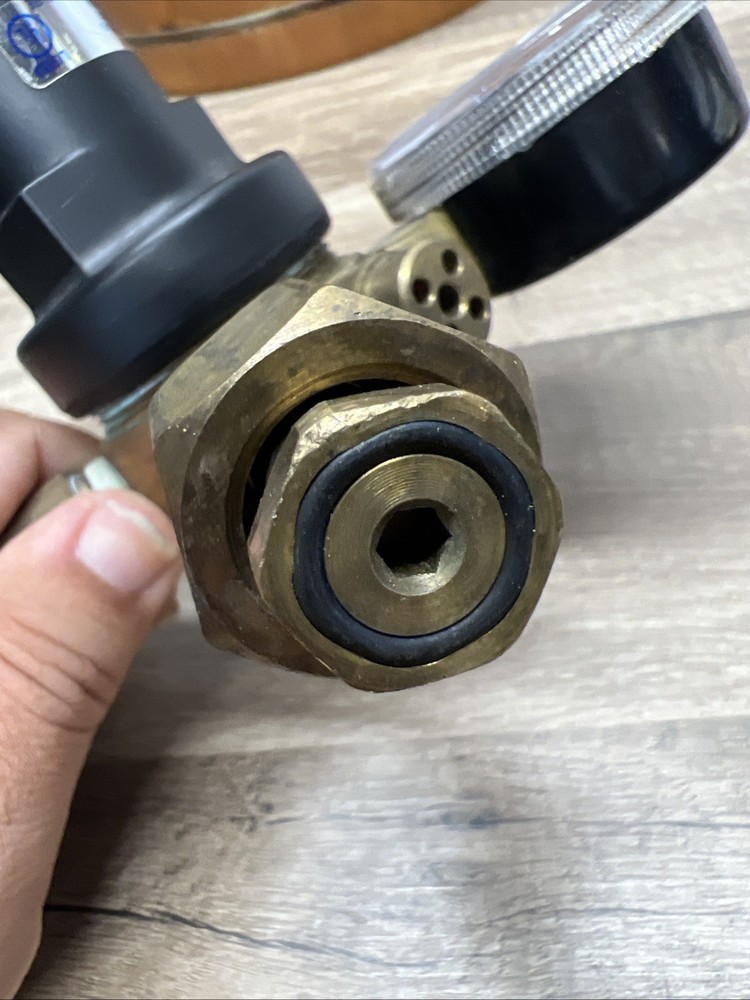 Taprite Dual Gauge CO2 Regulator