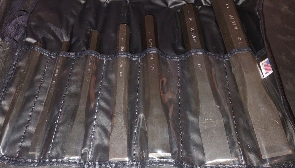 MAYHEW TOOLS : (1) 7 Pc chisel set, and (1) Star Drill (912-1)