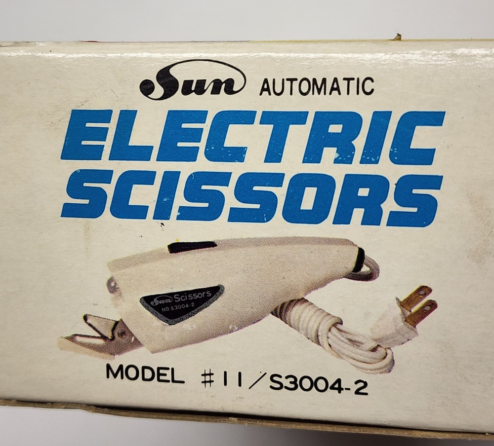 Vintage Sun Automatic Electric Scissors in Original Box
